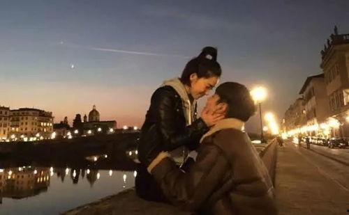 阚清子和纪凌尘吃瓜视频,甜蜜互动引网友热议